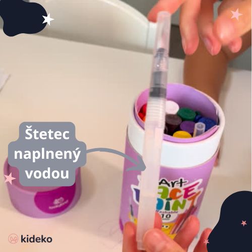 Farby na tvár štetec detail